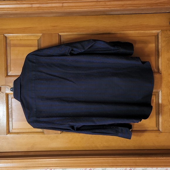 Robert Graham Exclusive Men's Button Down Shirt Size Medium, Black/Purple - Picture 2 of 6